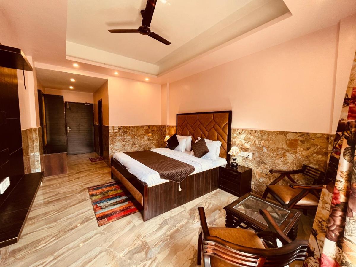 River Grand, Mussoorie Exterior foto